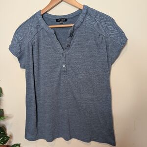 cable & gauge Blue Textured Short Sleeve Boho Henley Top Women’s Medium